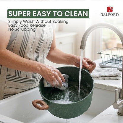 Salford Forged Non-stick Casserole with Glass Lid | Moss Green, 24 cm